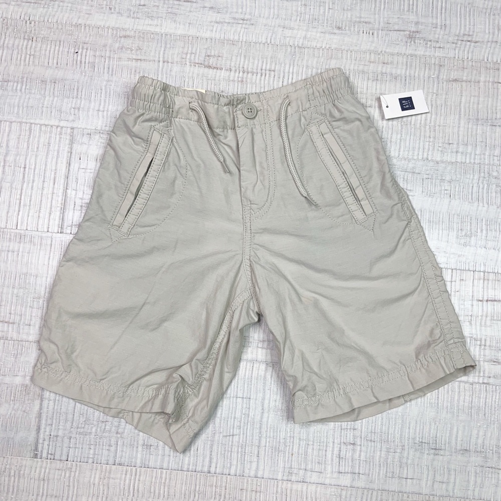 Gap Kids size 6-7 Shorts